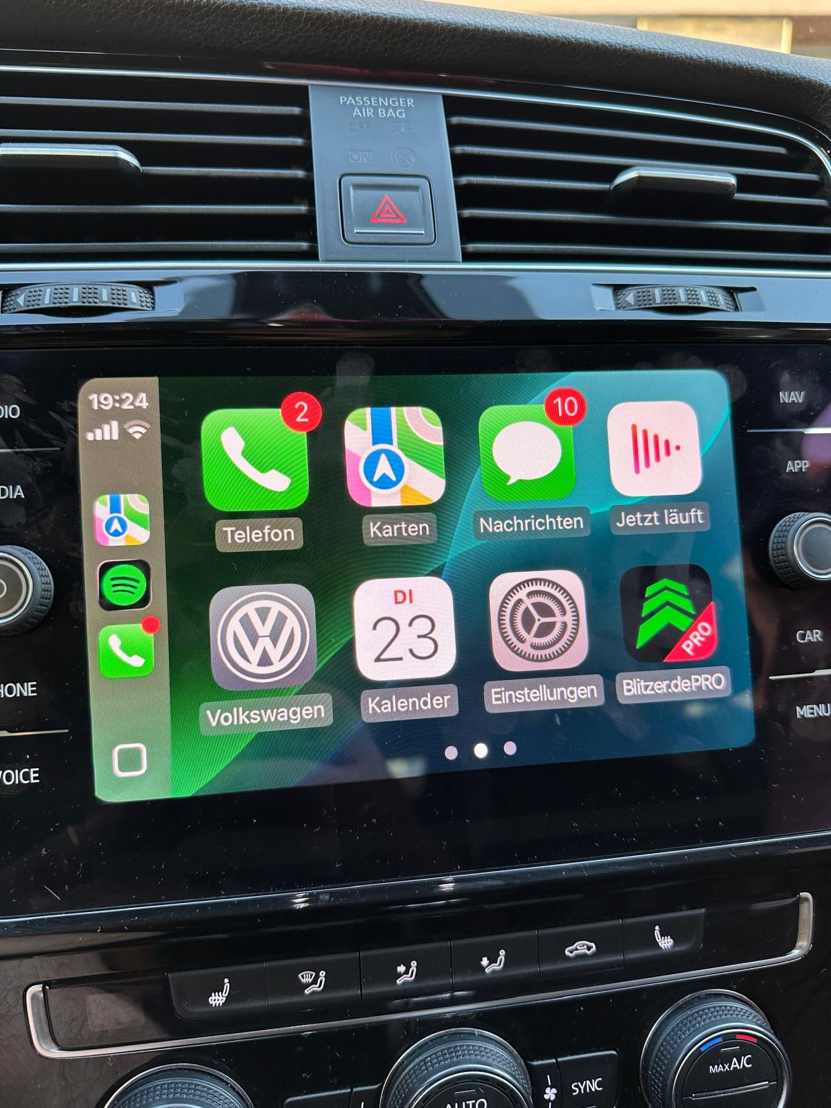 Apple CarPlay auf einem Volkswagen Display